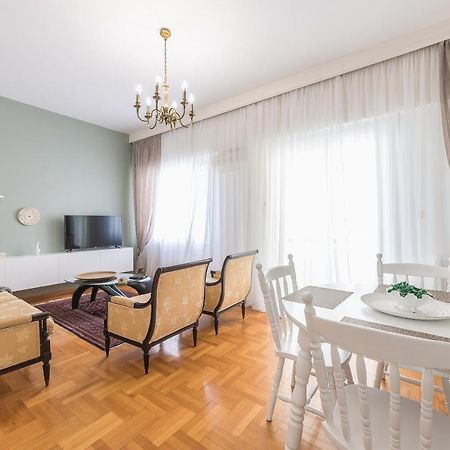 Sophisticated Family House With Acropolis View Apartman Athén Kültér fotó