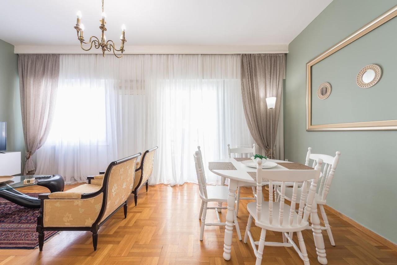 Sophisticated Family House With Acropolis View Apartman Athén Kültér fotó